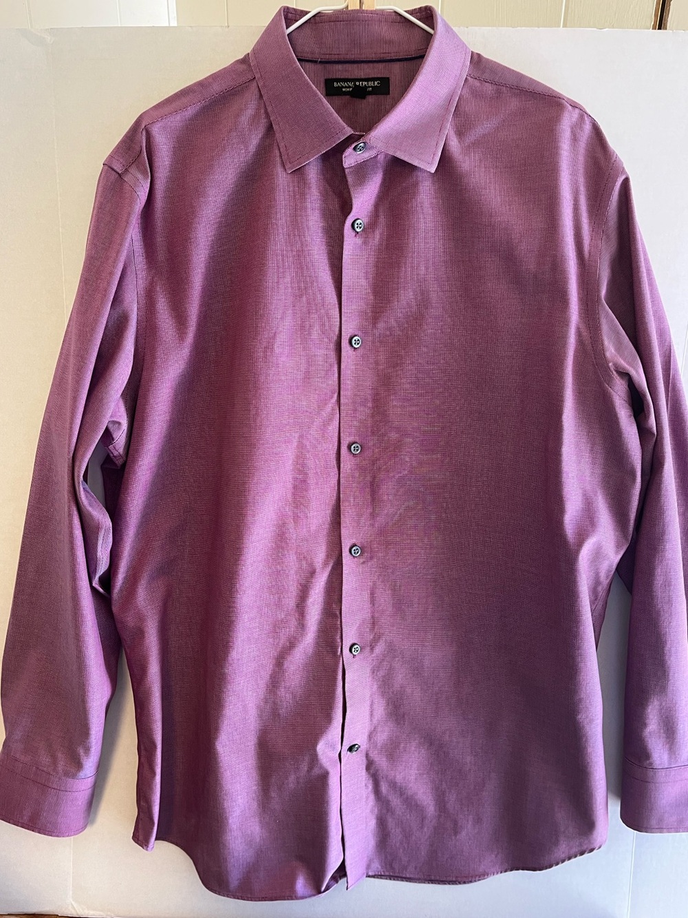 Banana Republic Men's XL Slim Fit Purple Microdot, Metallic Look